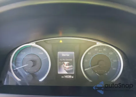 2015 Toyota Camry Hybrid Le from USA, damaged, VIN 4T1BD1FK8FU172219